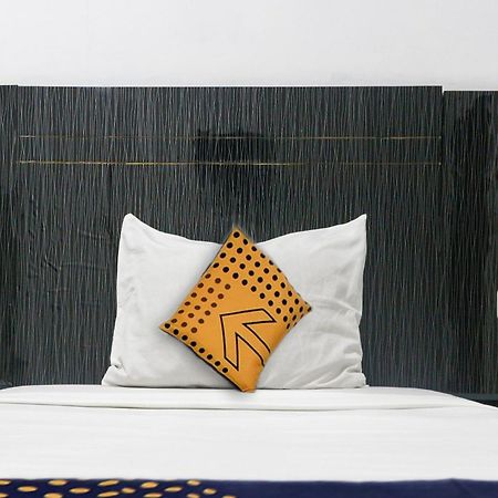 Spot On 3605 Clarichie Guest House Kupang  Esterno foto