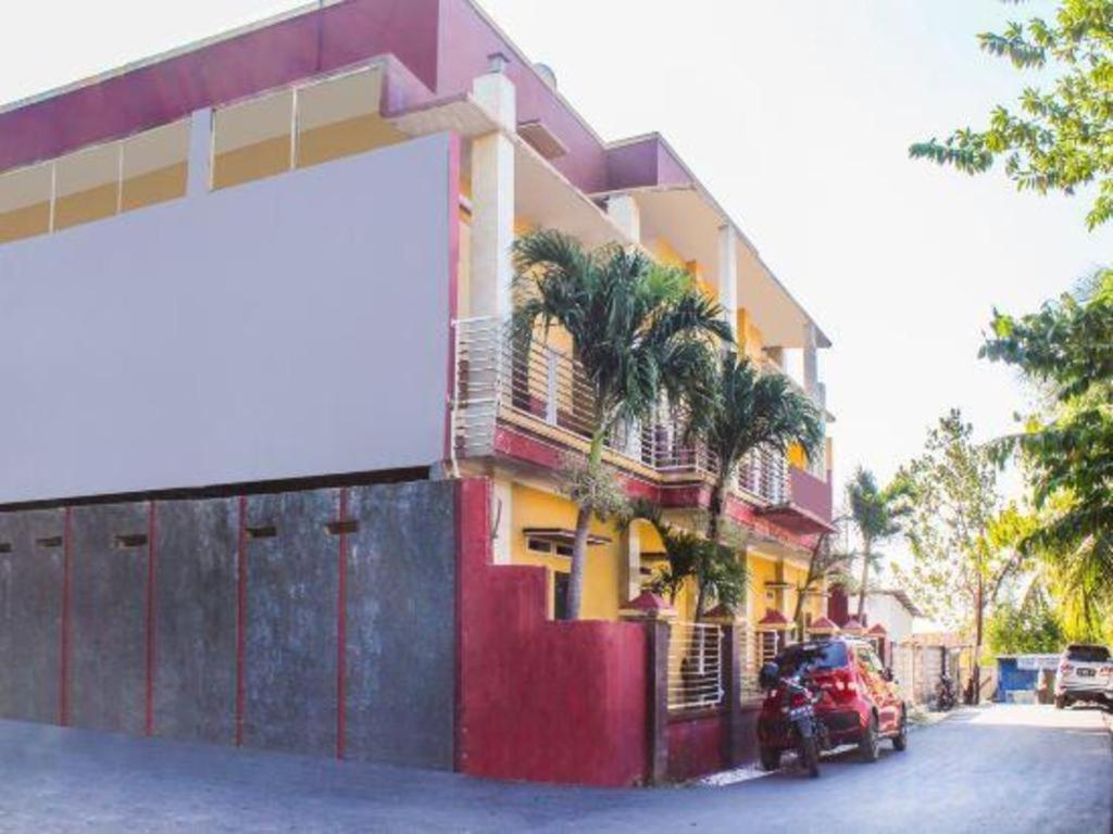 Spot On 3605 Clarichie Guest House Kupang  Esterno foto